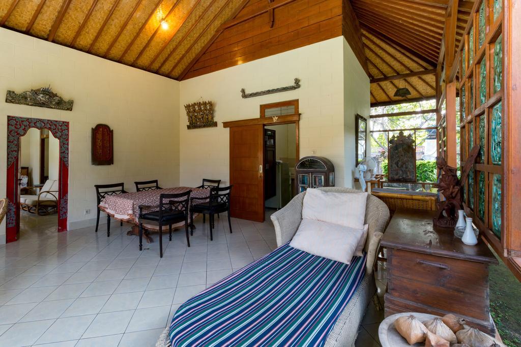 Hotel Baruna Sanur Zimmer foto